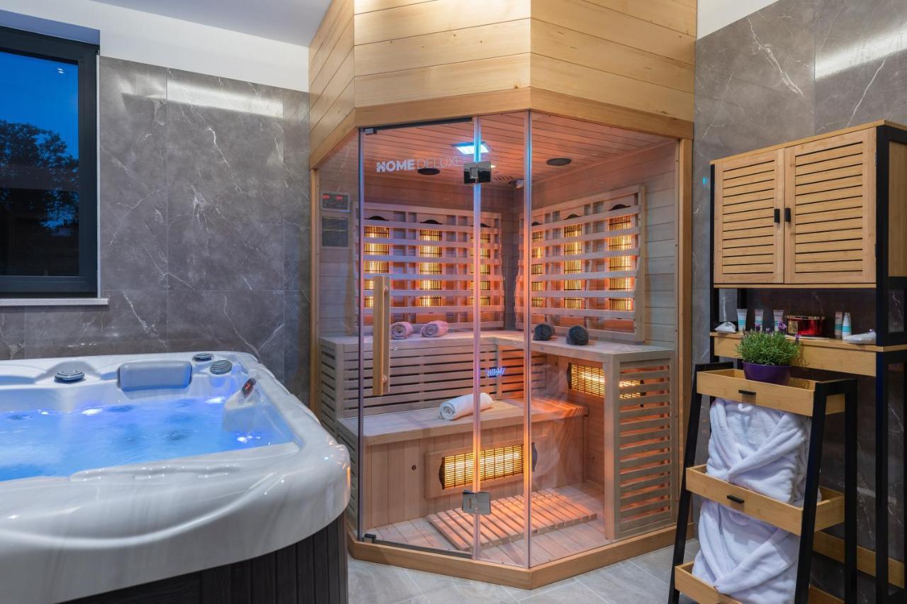 Ruzici  Green Luxury II With Heated Pool, Jacuzzi & Sauna מראה חיצוני תמונה