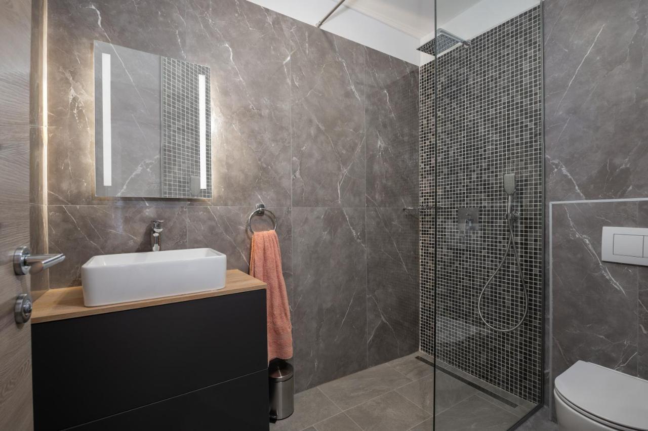 Ruzici  Green Luxury II With Heated Pool, Jacuzzi & Sauna מראה חיצוני תמונה